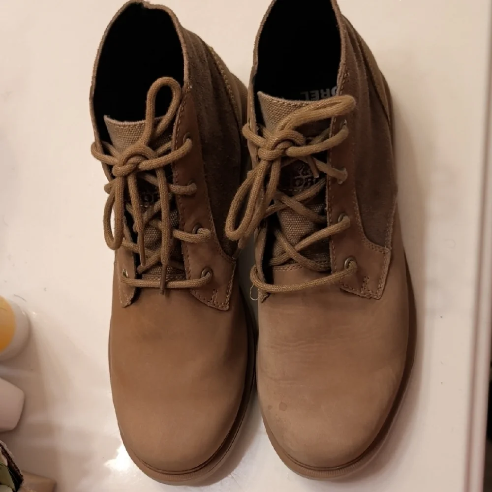 Sorel Carson™ Leather Tan Brown Chukka Boots Size 9 Used Exc MSRP $160